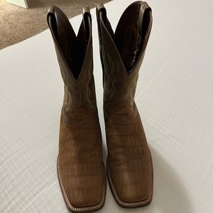Men’s Ariat boots size 11.5D